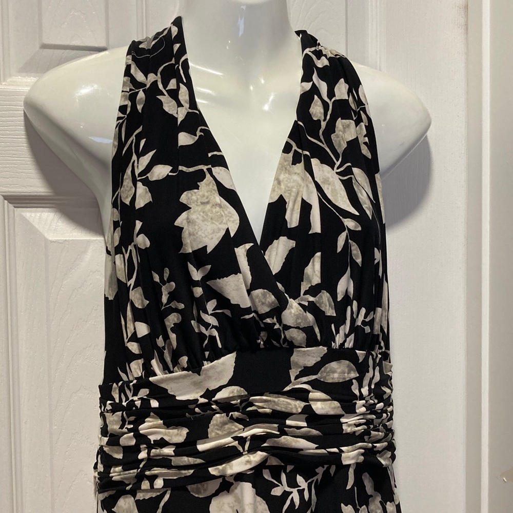 NWOT - Evan-Picone Dress - Black/White/Gray Floral Halter Sleeveless Dress - 10